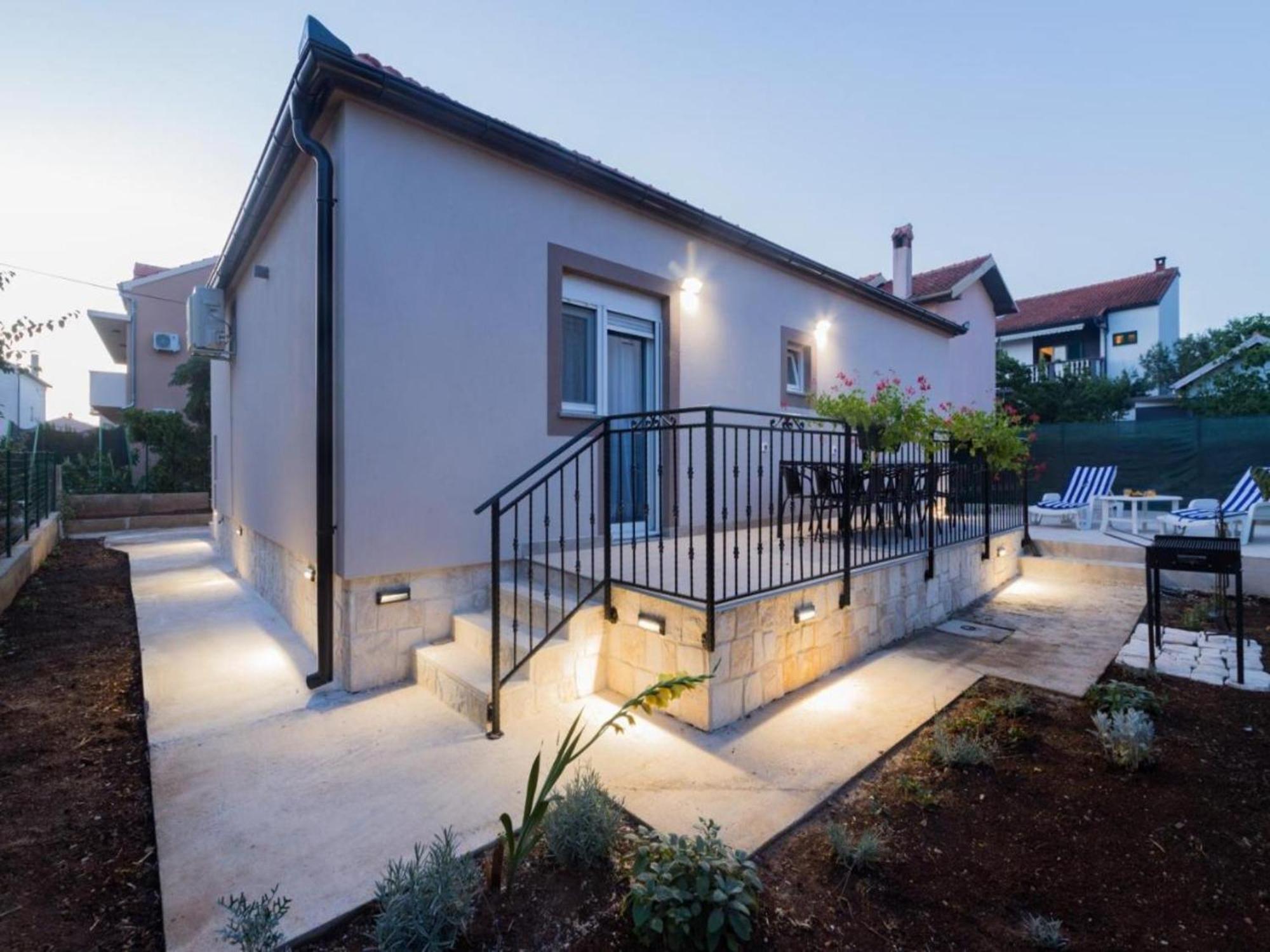 Mihael Holiday House Zadar Exteriör bild